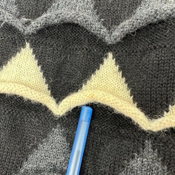 Vintage Coogi Australia Men's Size XL Pure Wool Knit Sweater Black / Cream - Picture 4 of 14